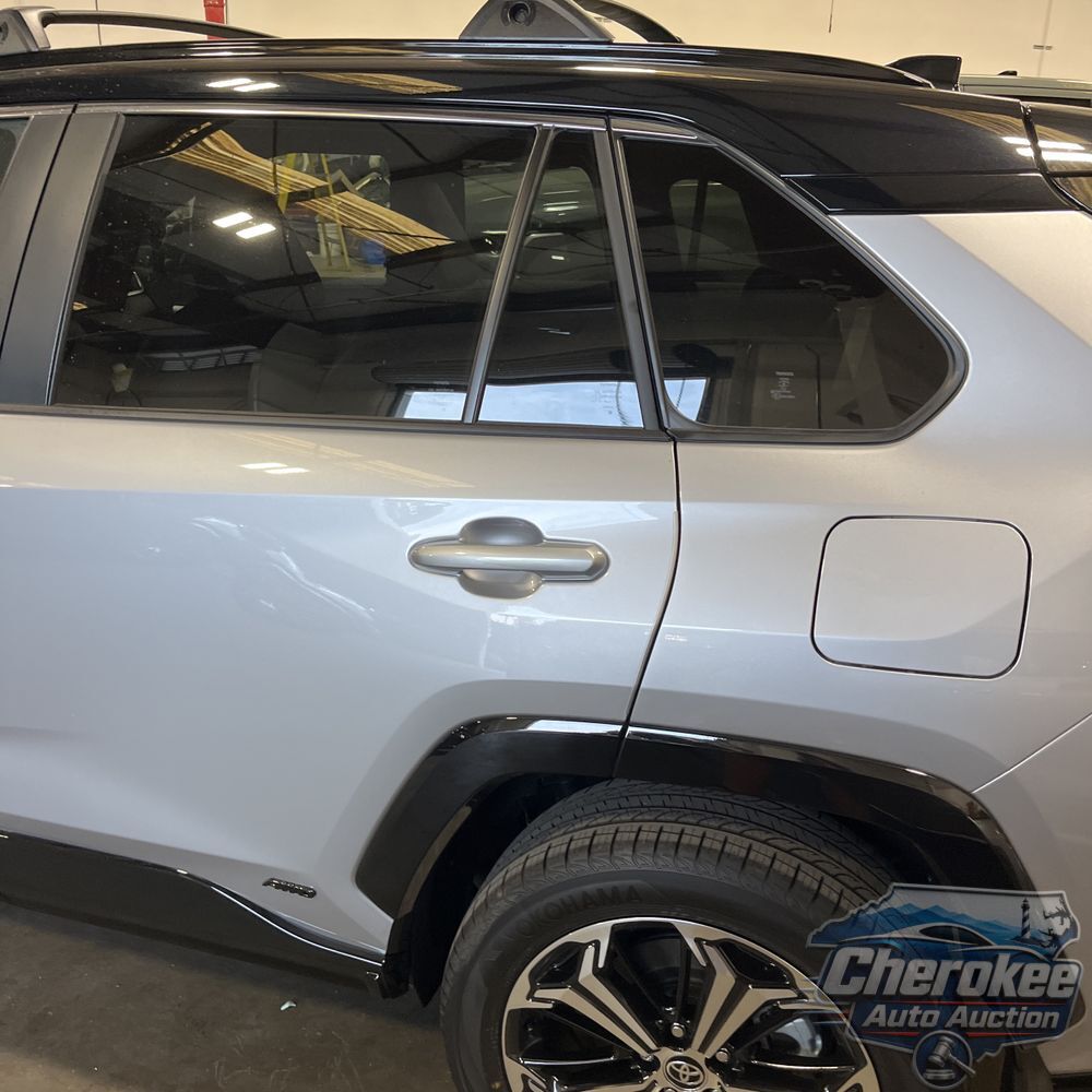 2025 Toyota RAV4 Plug-in Hybrid XSE