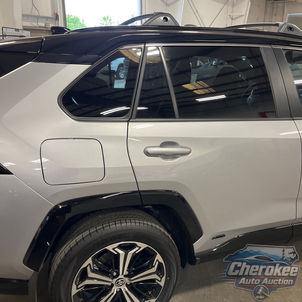 2025 Toyota RAV4 Plug-in Hybrid XSE