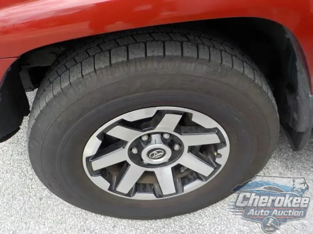 2024 Toyota 4Runner TRD Off Road