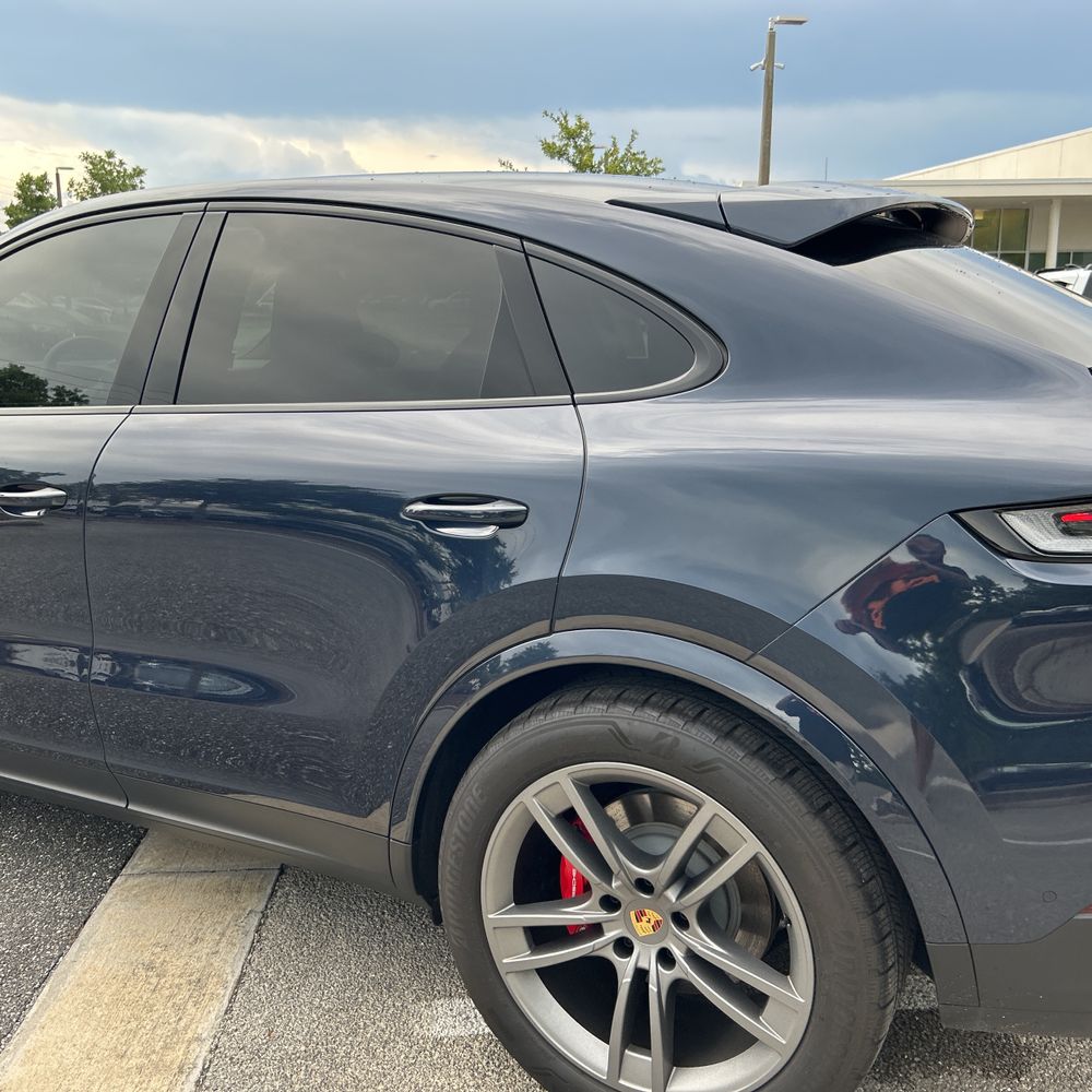 2024 Porsche Cayenne S Coupe