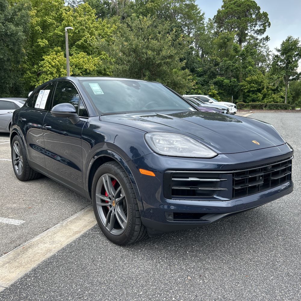 2024 Porsche Cayenne S Coupe