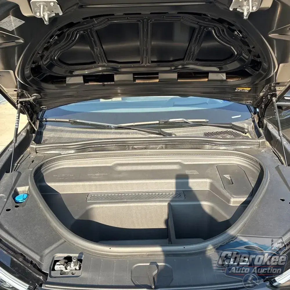 2025 Audi Q6 e-tron Prestige