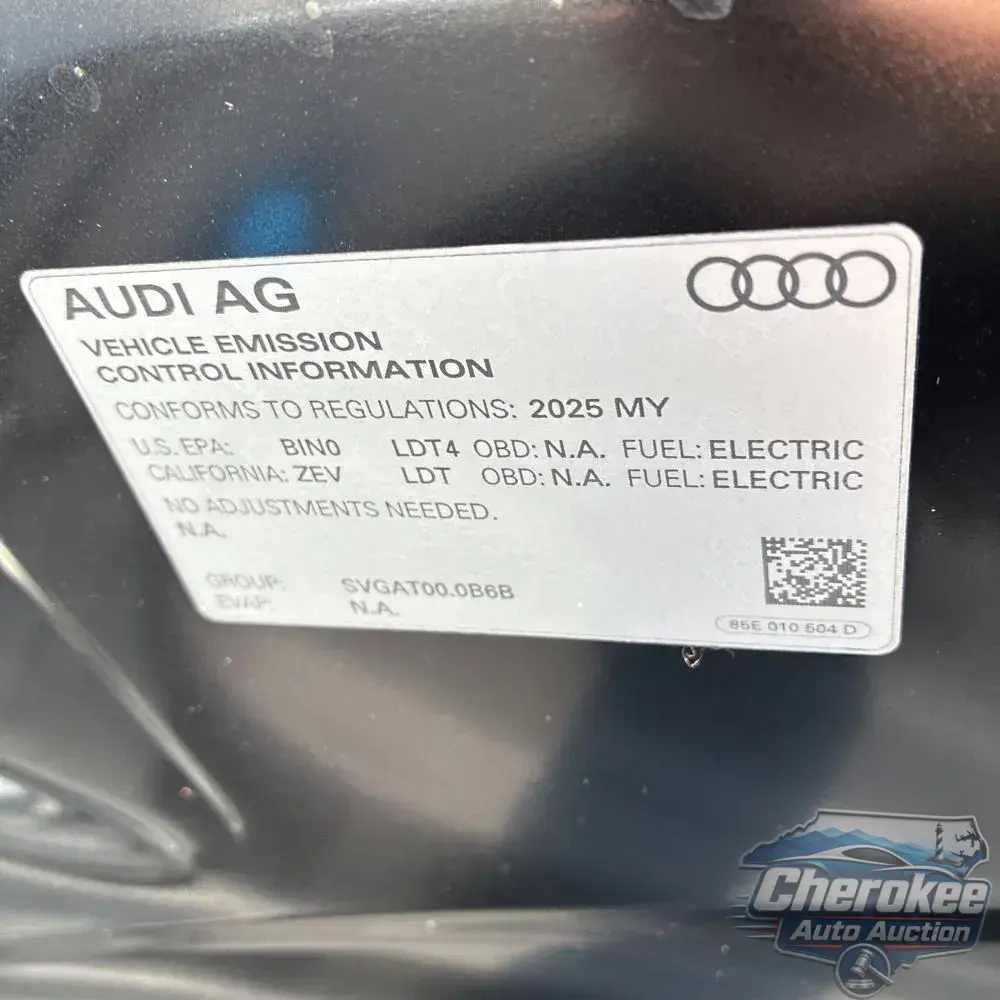 2025 Audi Q6 e-tron Prestige