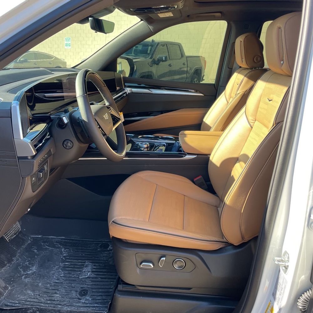 2025 Cadillac Escalade Premium Luxury