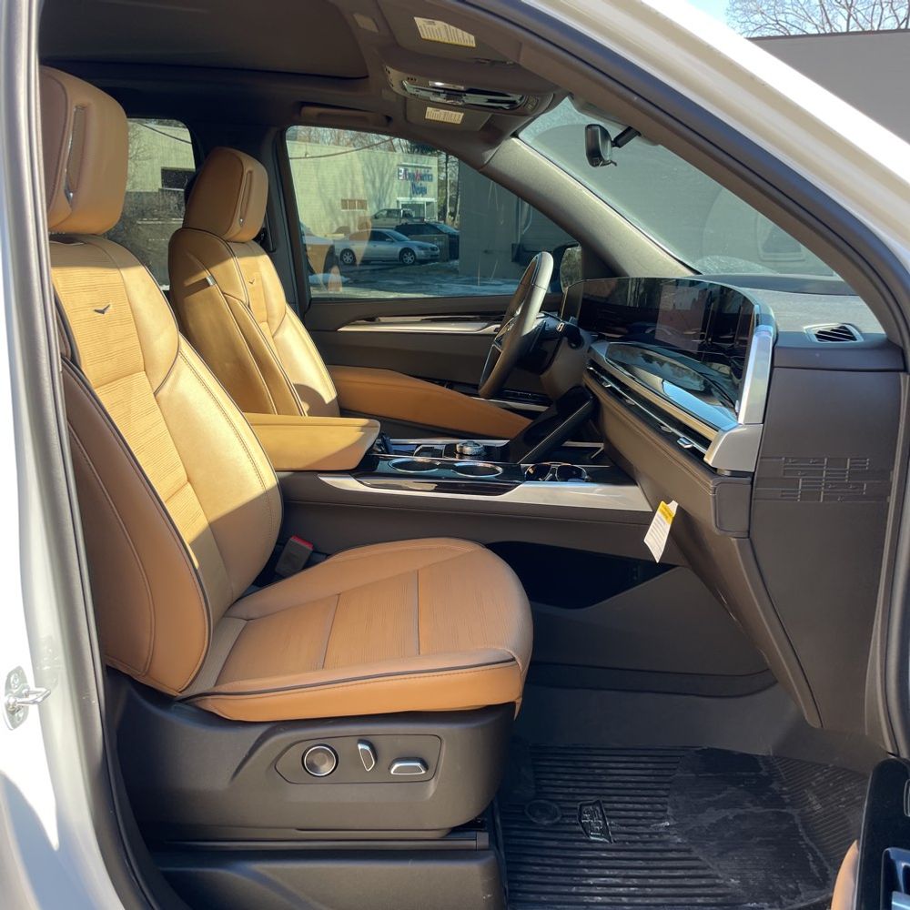 2025 Cadillac Escalade Premium Luxury
