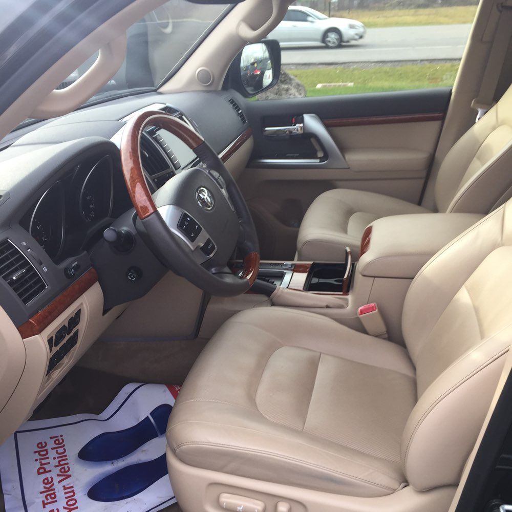 2015 Toyota Land Cruiser