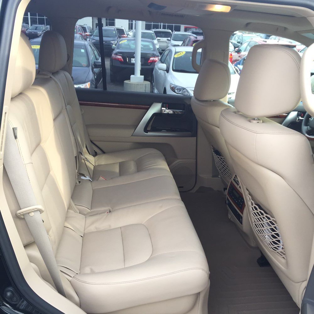 2015 Toyota Land Cruiser