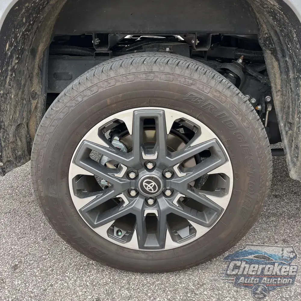 2025 Toyota Tundra Limited HV