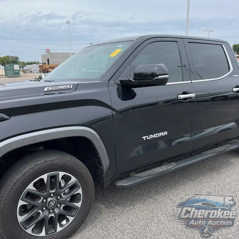 2025 Toyota Tundra Limited HV