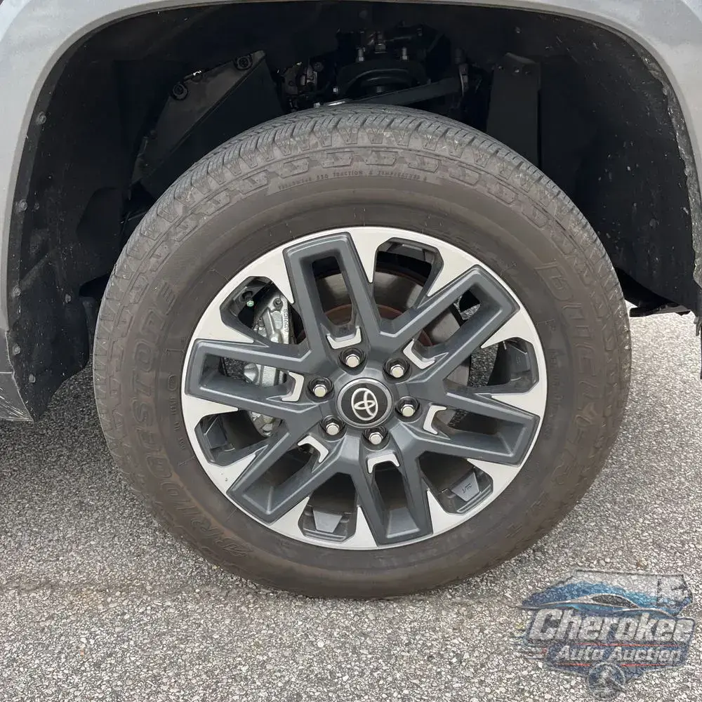 2025 Toyota Tundra Limited HV