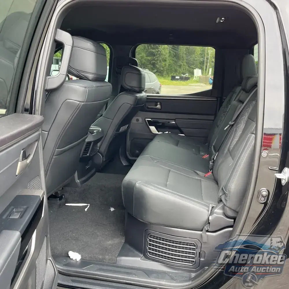 2025 Toyota Tundra Limited HV