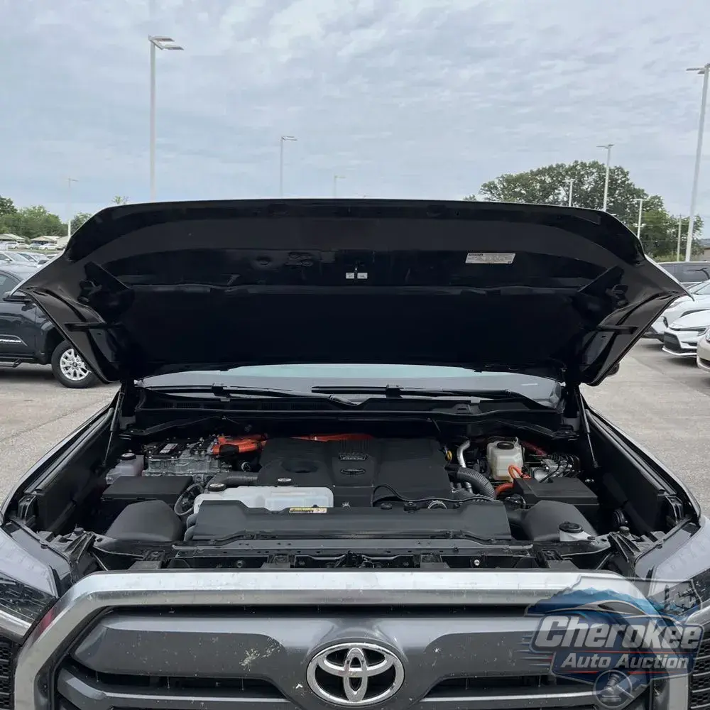 2025 Toyota Tundra Limited HV