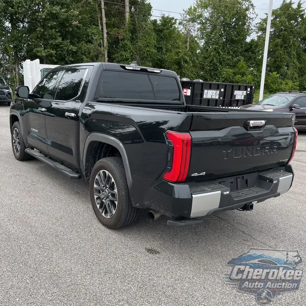 2025 Toyota Tundra Limited HV