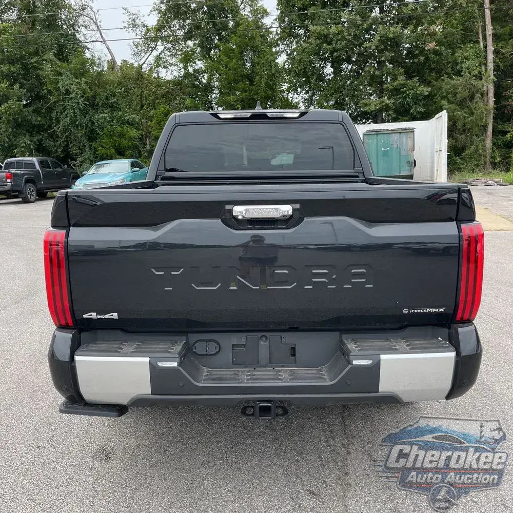 2025 Toyota Tundra Limited HV