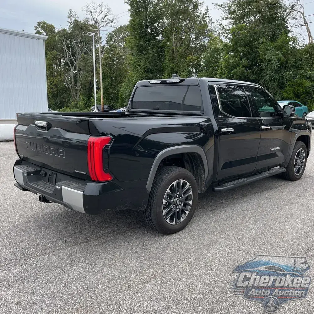 2025 Toyota Tundra Limited HV