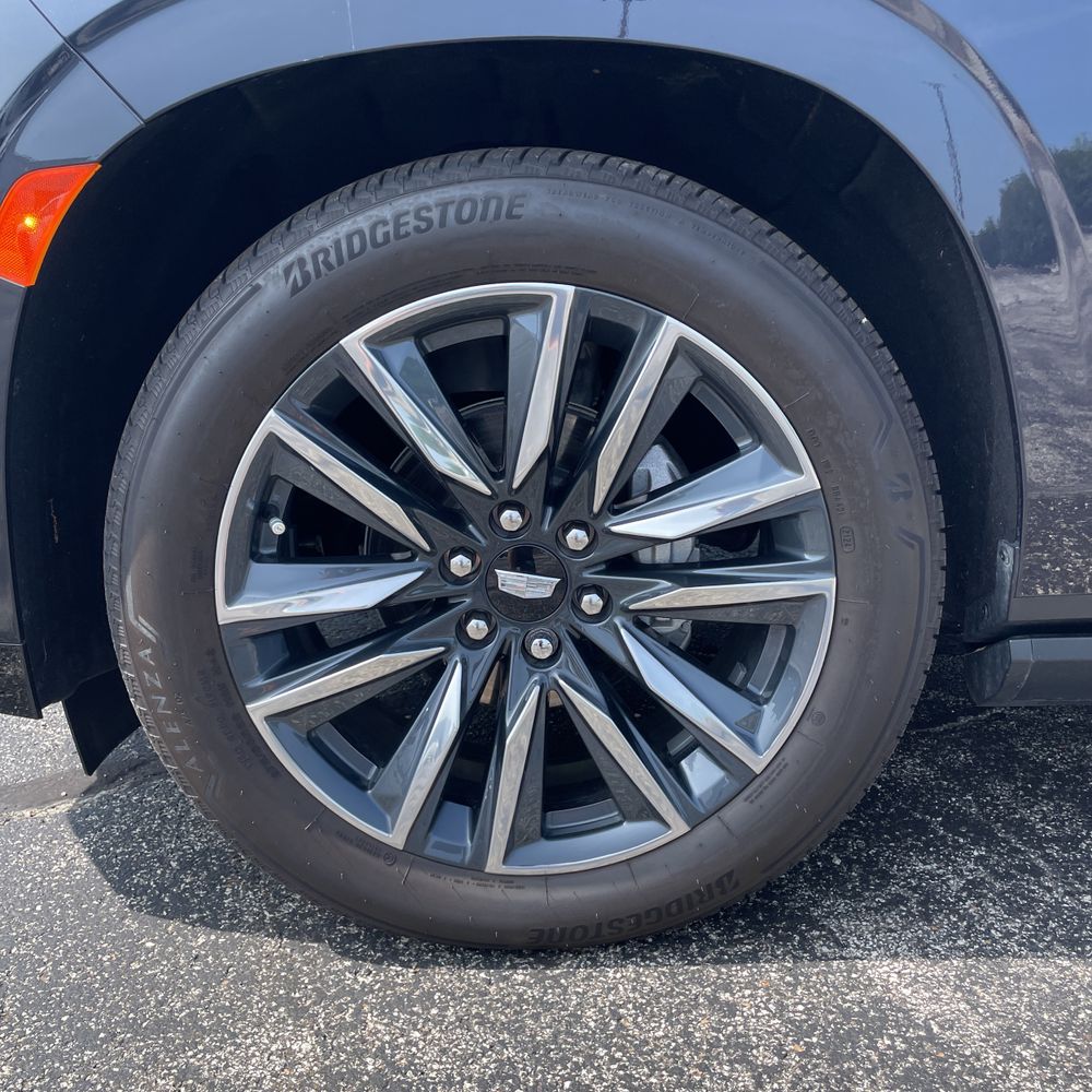 2024 Cadillac Escalade Sport Platinum