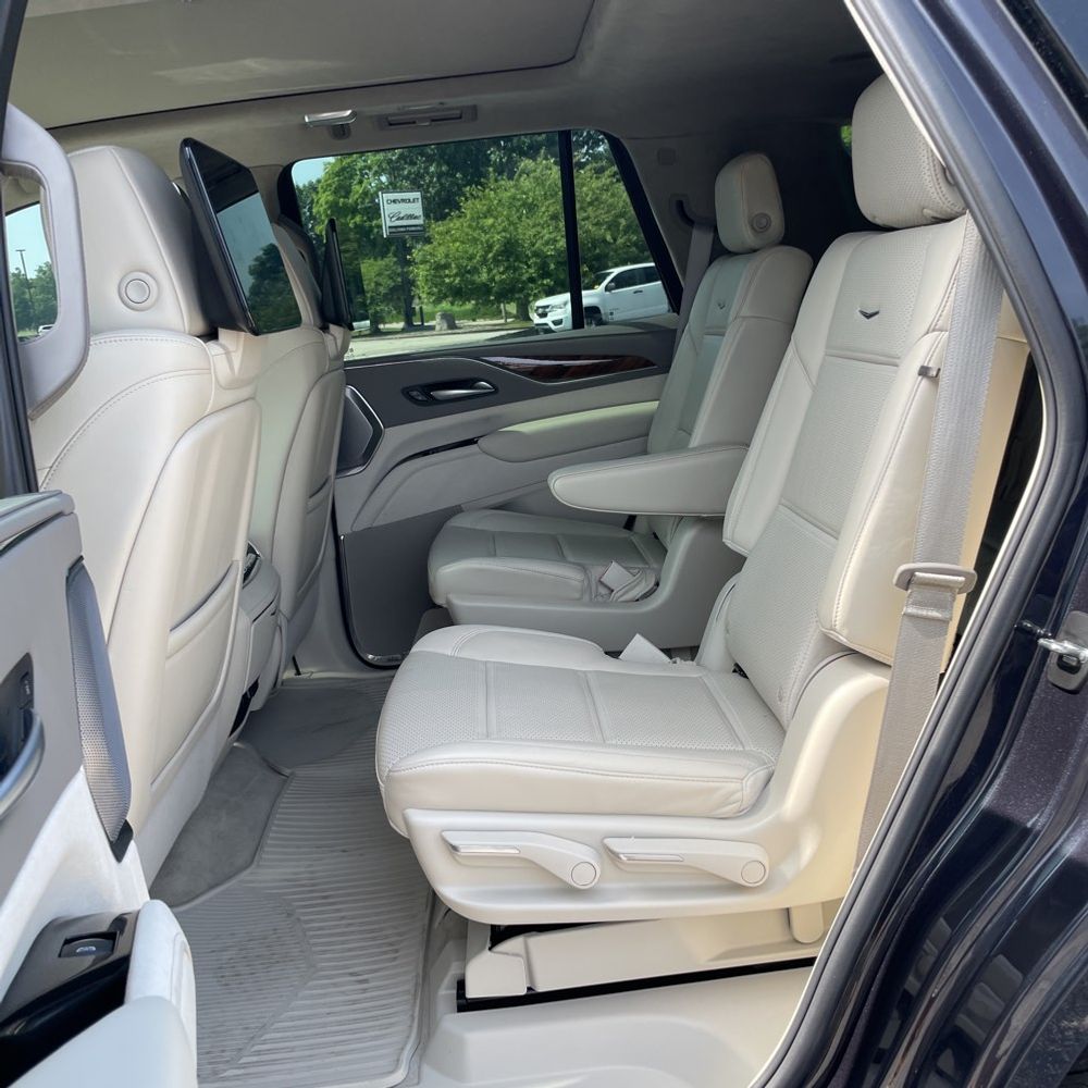 2024 Cadillac Escalade Sport Platinum