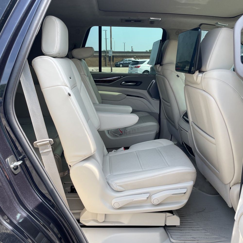 2024 Cadillac Escalade Sport Platinum