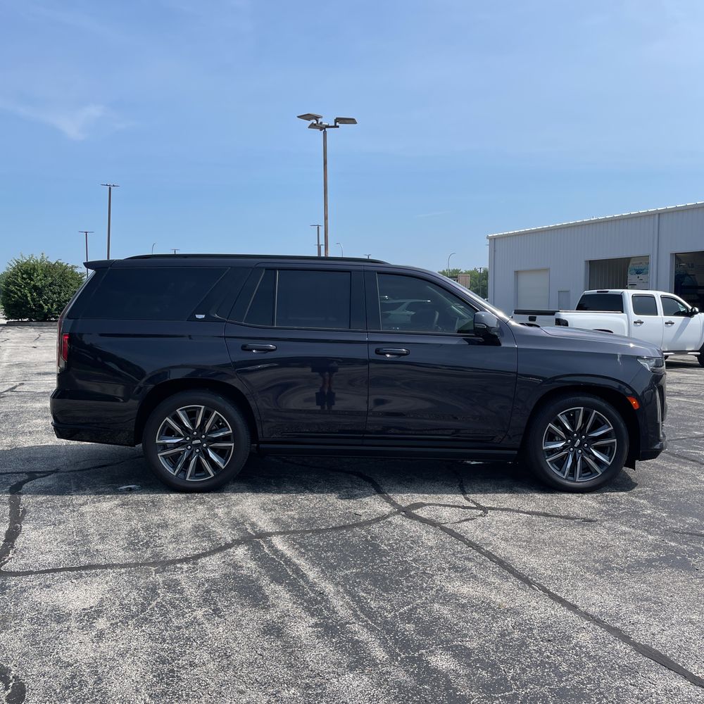 2024 Cadillac Escalade Sport Platinum