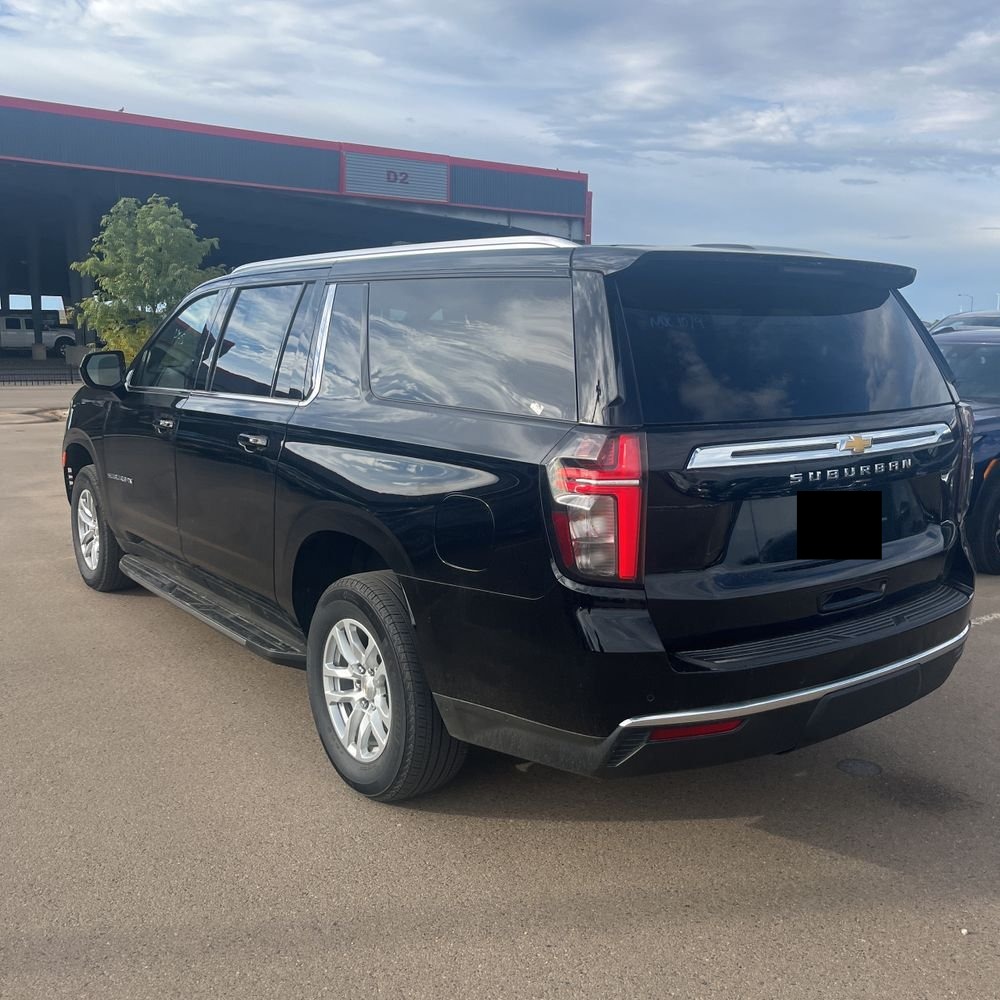 2024 Chevrolet Suburban LS