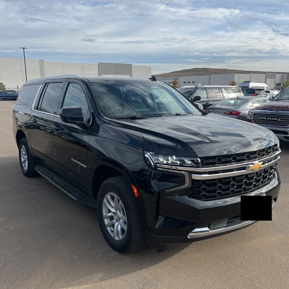 2024 Chevrolet Suburban LS