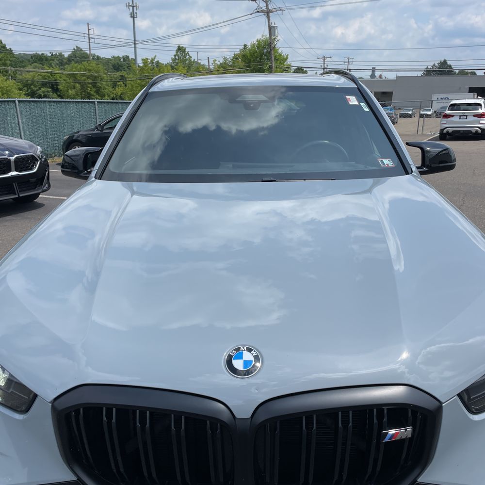2024 BMW X5 M60i