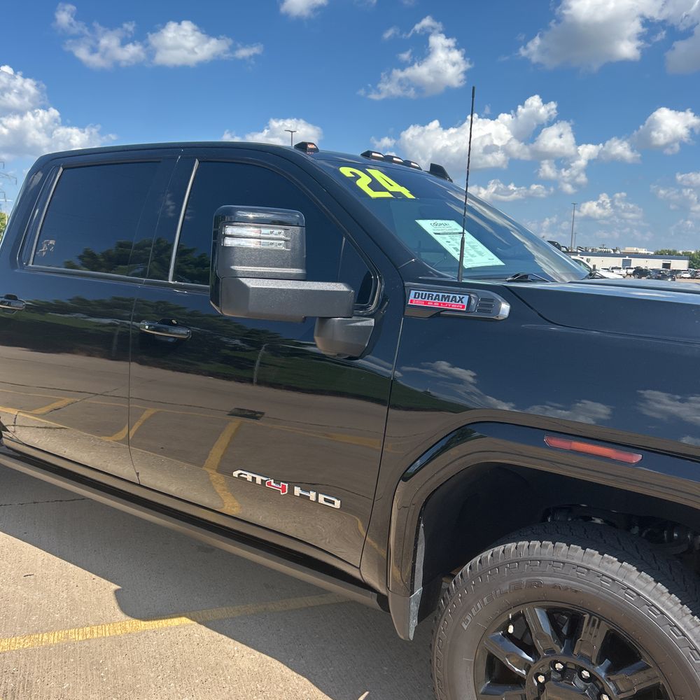 2024 GMC Sierra 2500HD AT4