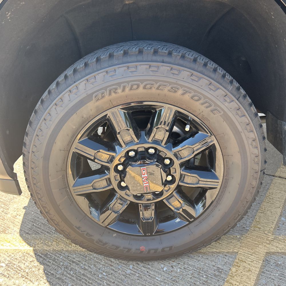 2024 GMC Sierra 2500HD AT4