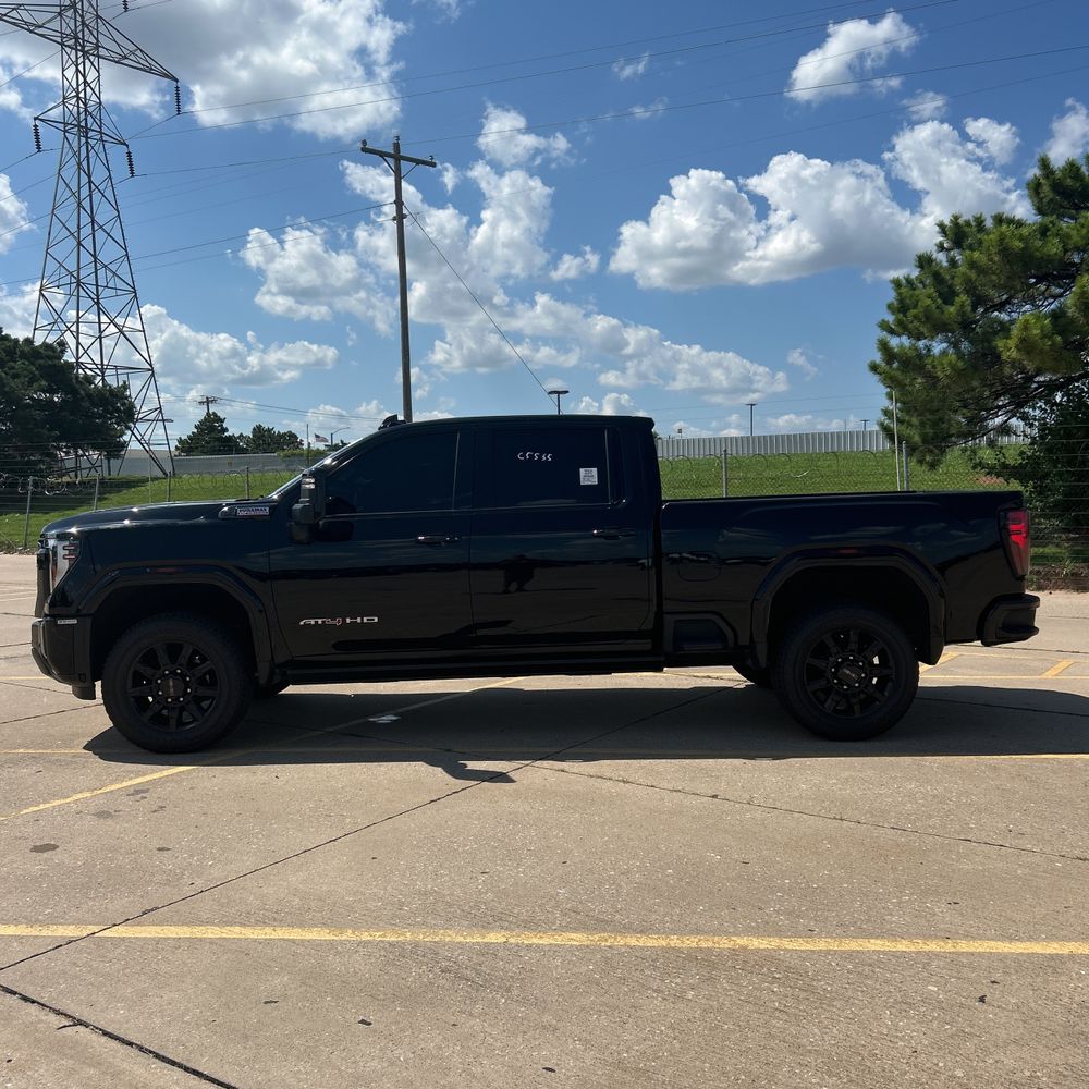 2024 GMC Sierra 2500HD AT4
