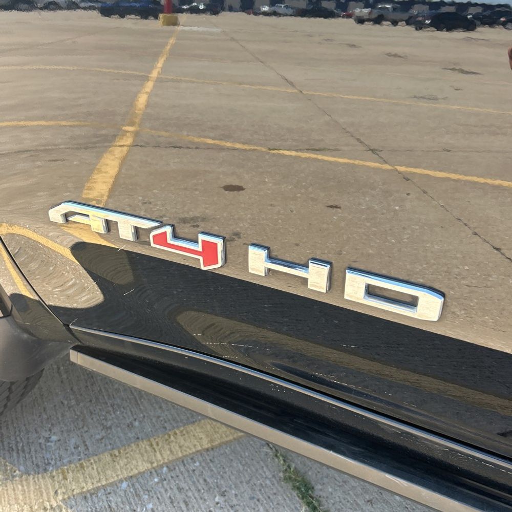 2024 GMC Sierra 2500HD AT4