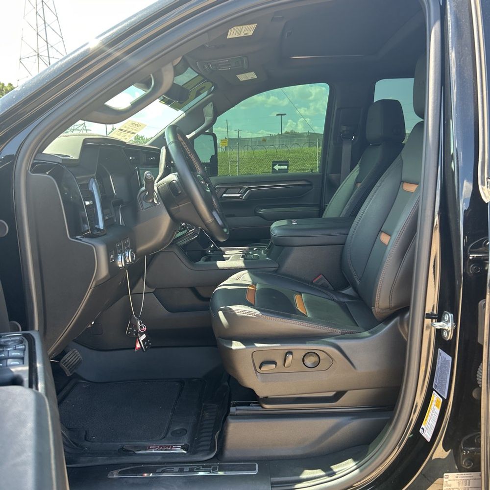 2024 GMC Sierra 2500HD AT4