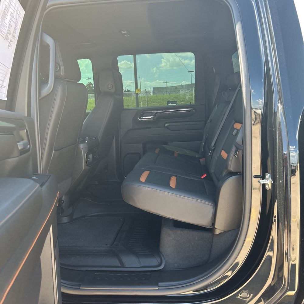 2024 GMC Sierra 2500HD AT4