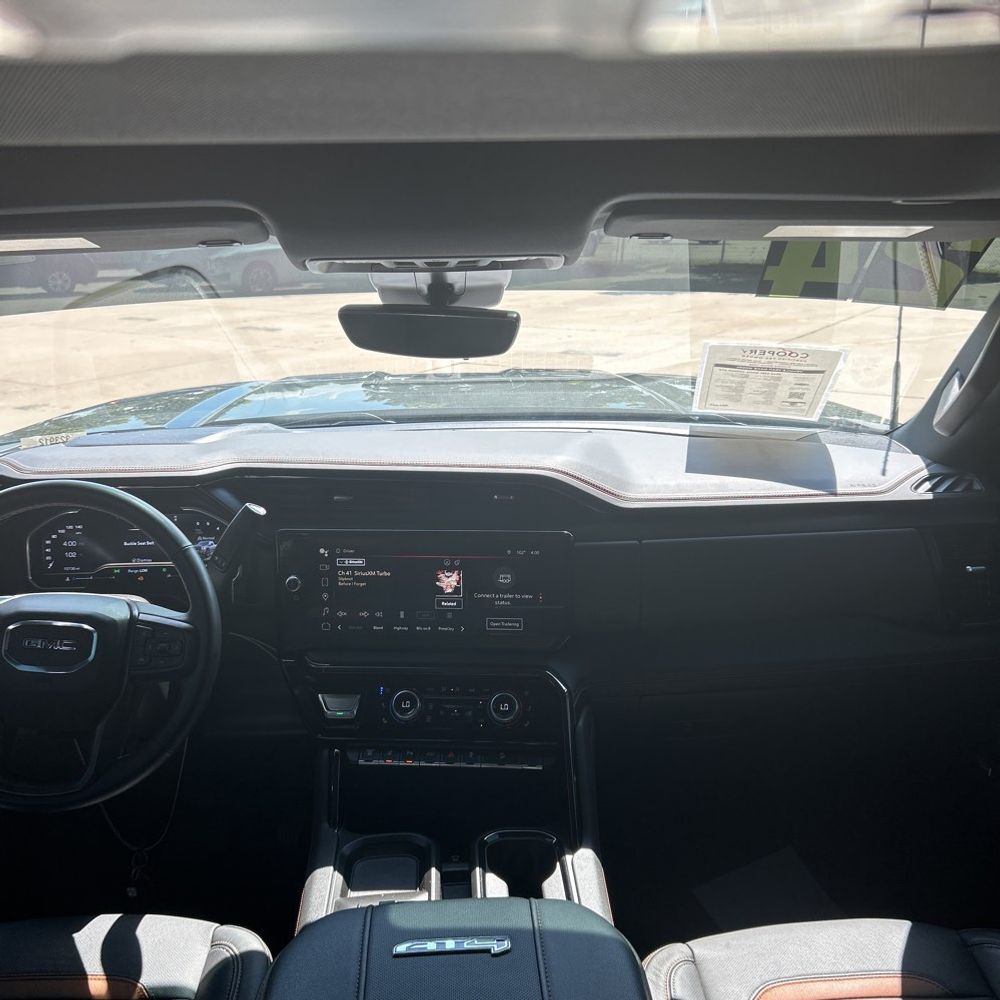 2024 GMC Sierra 2500HD AT4