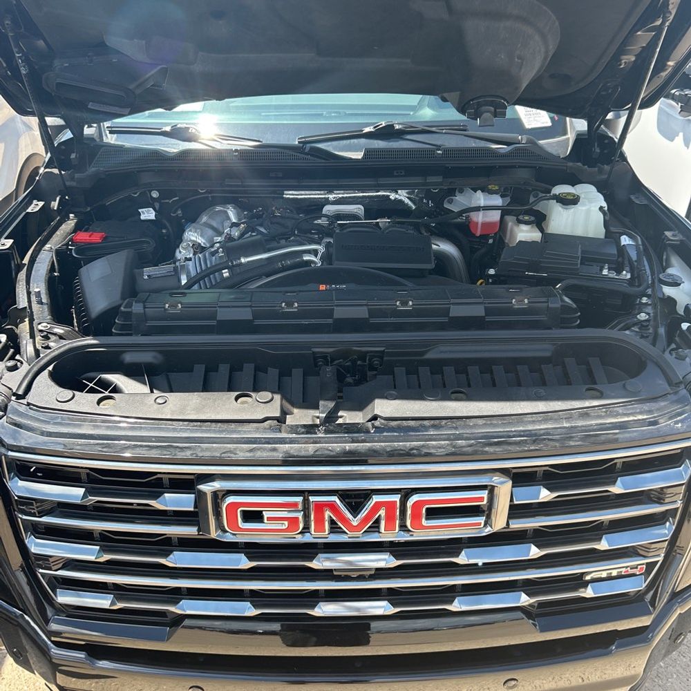2024 GMC Sierra 2500HD AT4