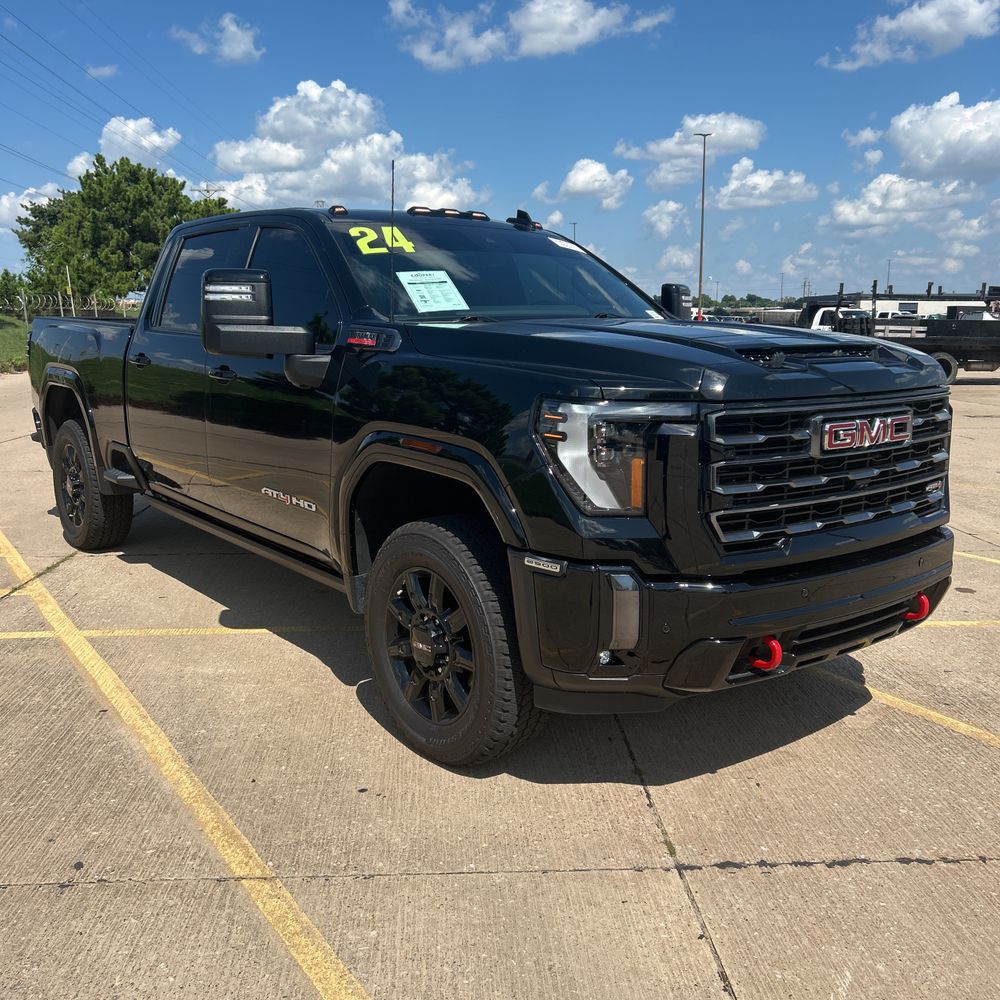 2024 GMC Sierra 2500HD AT4