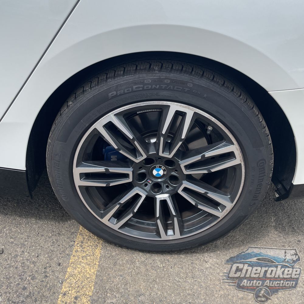 2025 BMW 5-Series 540i xDrive