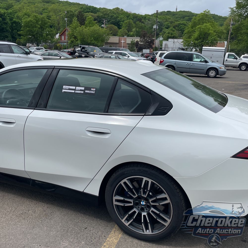 2025 BMW 5-Series 540i xDrive