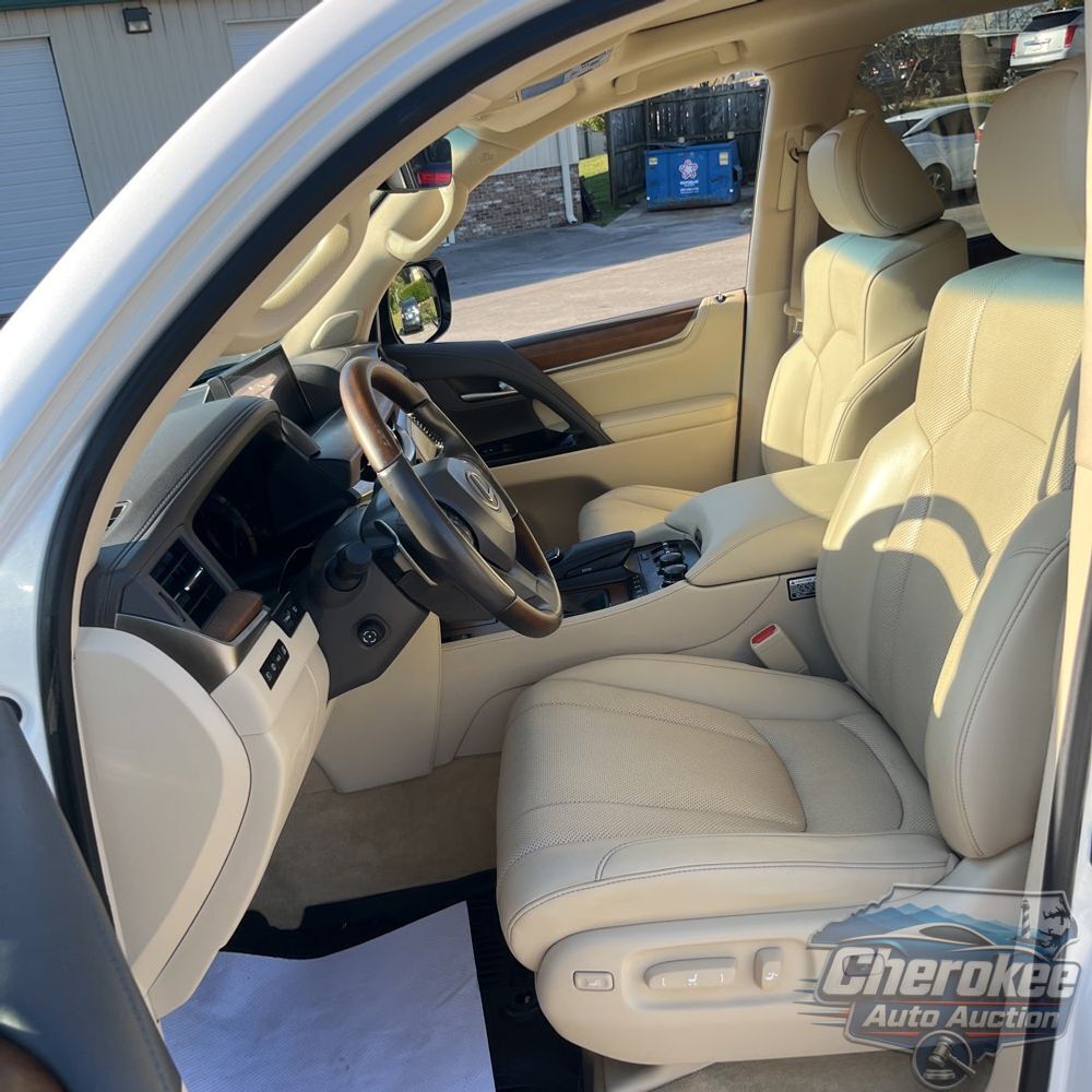 2021 Lexus LX 570 Three-Row