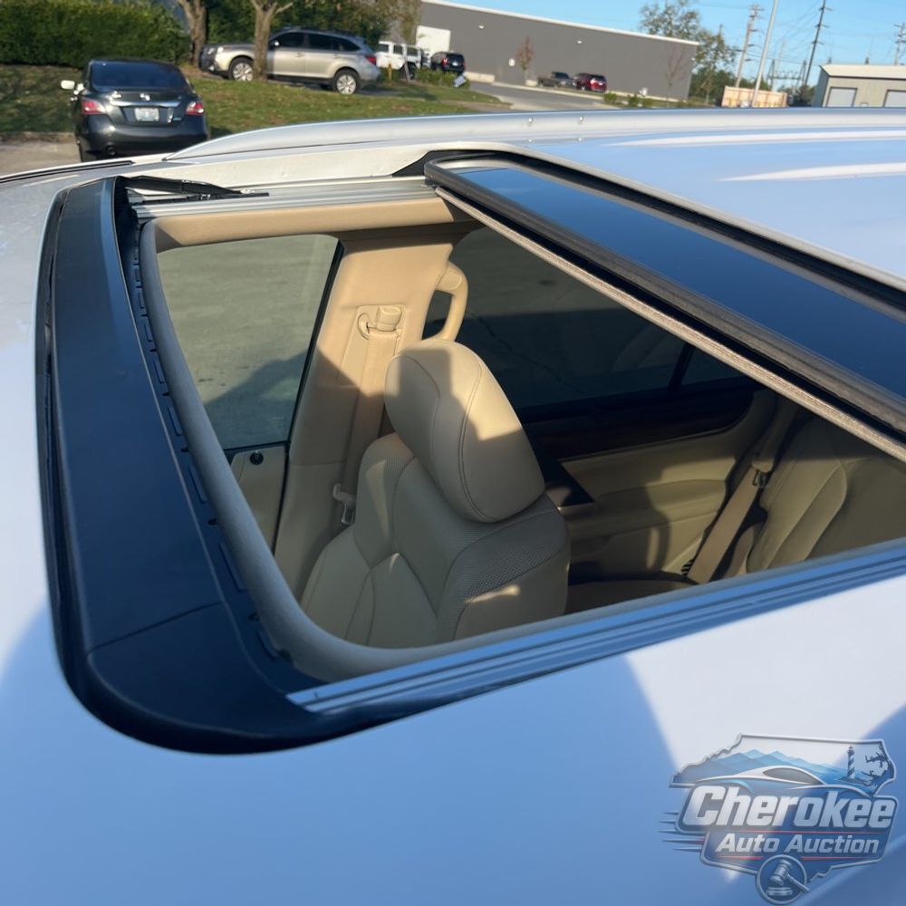 2021 Lexus LX 570 Three-Row