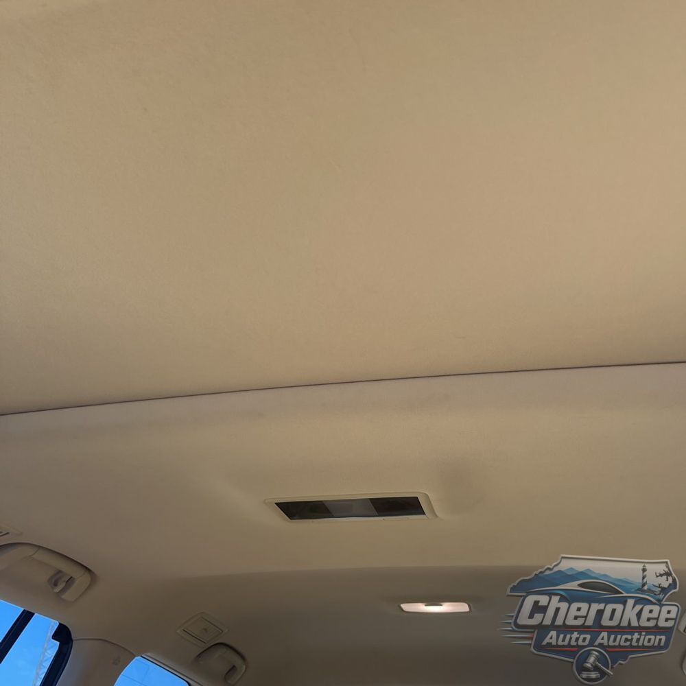 2021 Lexus LX 570 Three-Row