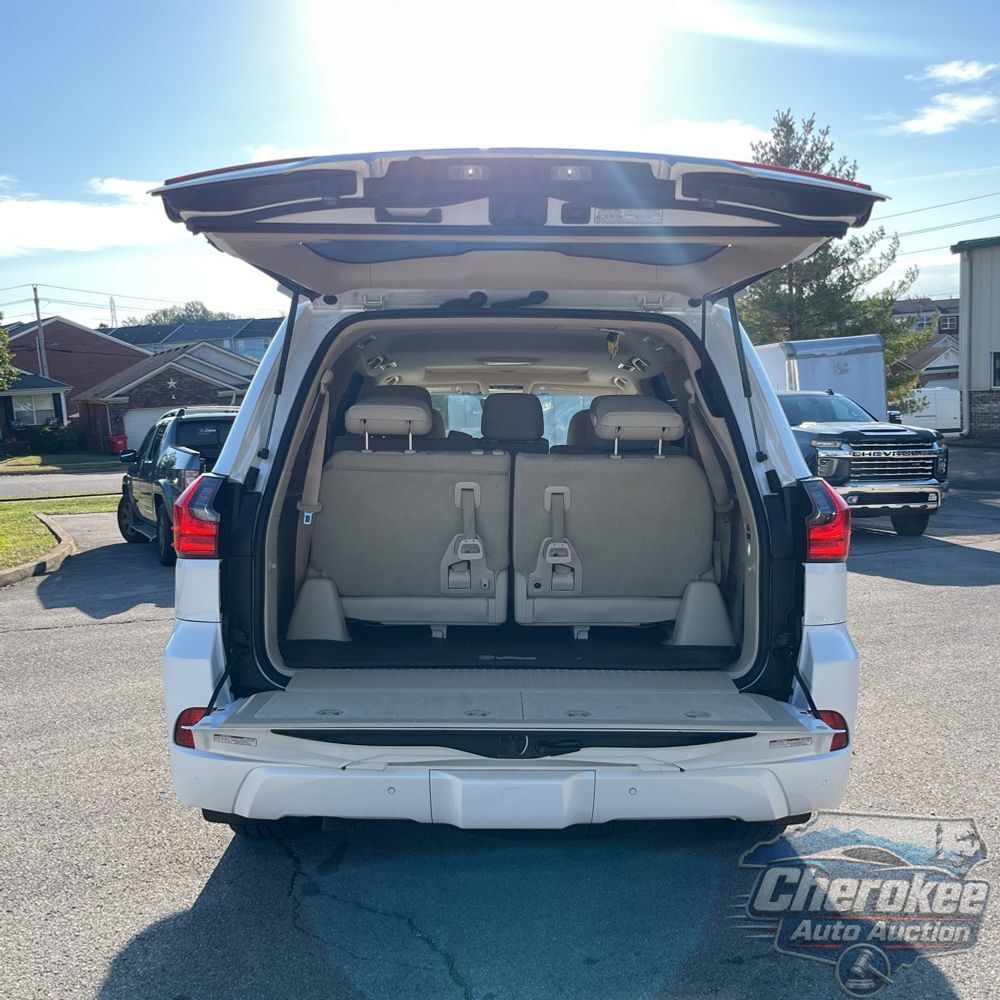 2021 Lexus LX 570 Three-Row