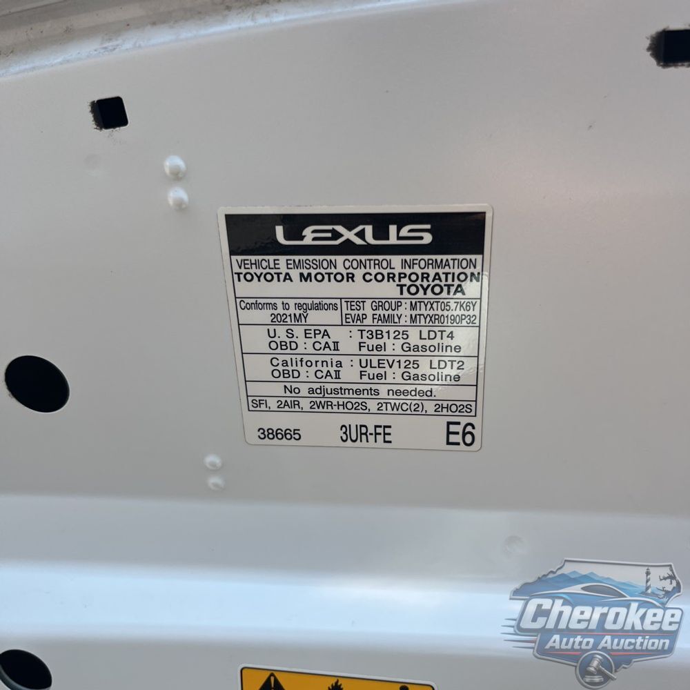 2021 Lexus LX 570 Three-Row