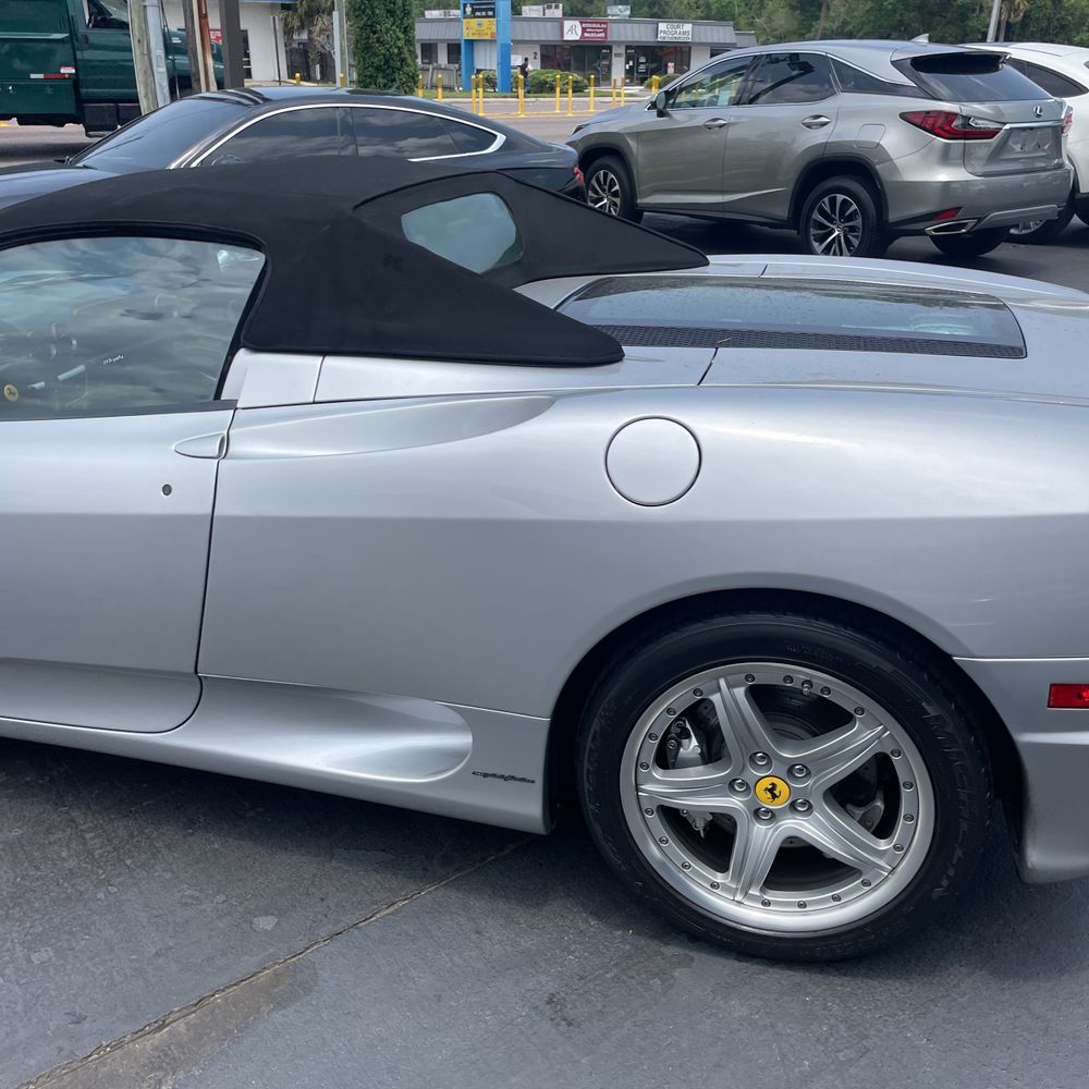 2002 Ferrari 360 Spider Base