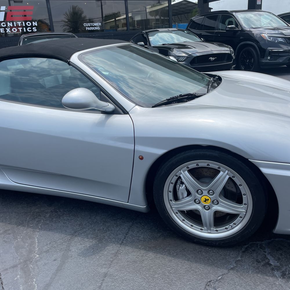 2002 Ferrari 360 Spider Base