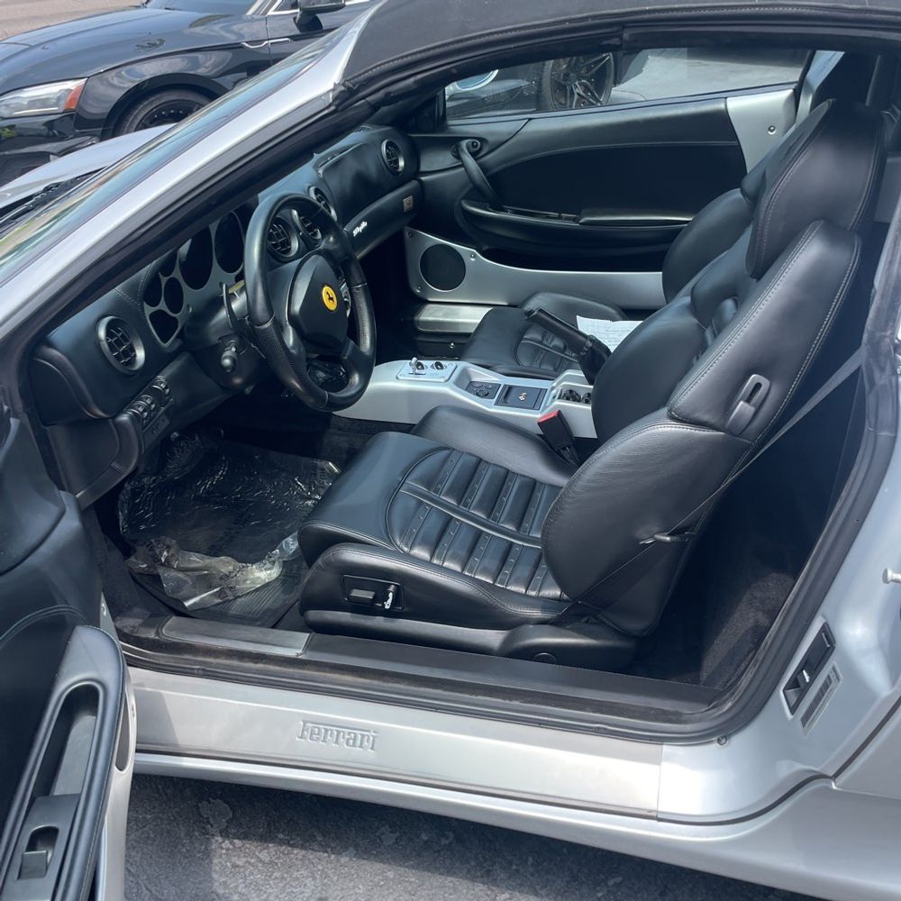 2002 Ferrari 360 Spider Base