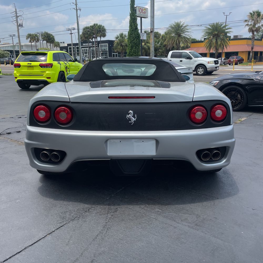 2002 Ferrari 360 Spider Base