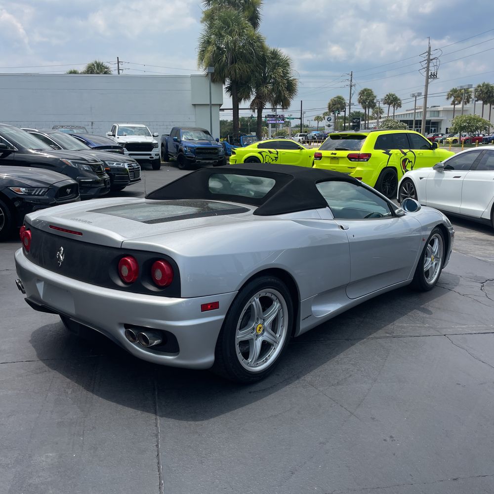 2002 Ferrari 360 Spider Base