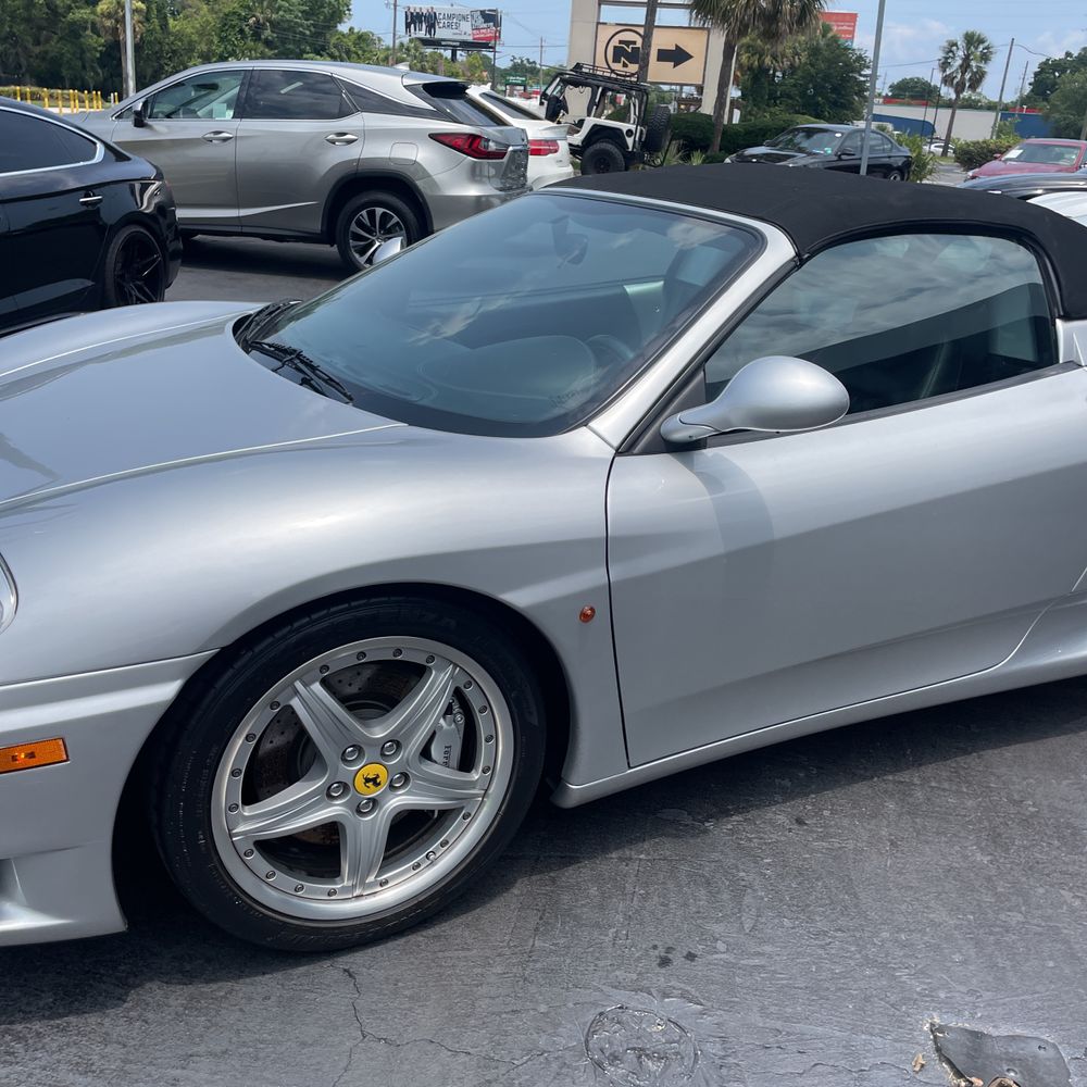 2002 Ferrari 360 Spider Base