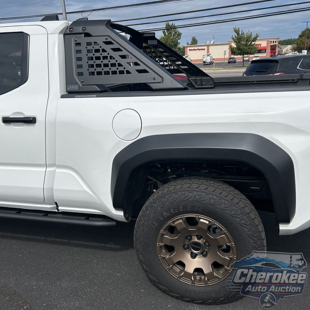 2025 Toyota Tacoma Trailhunter HV