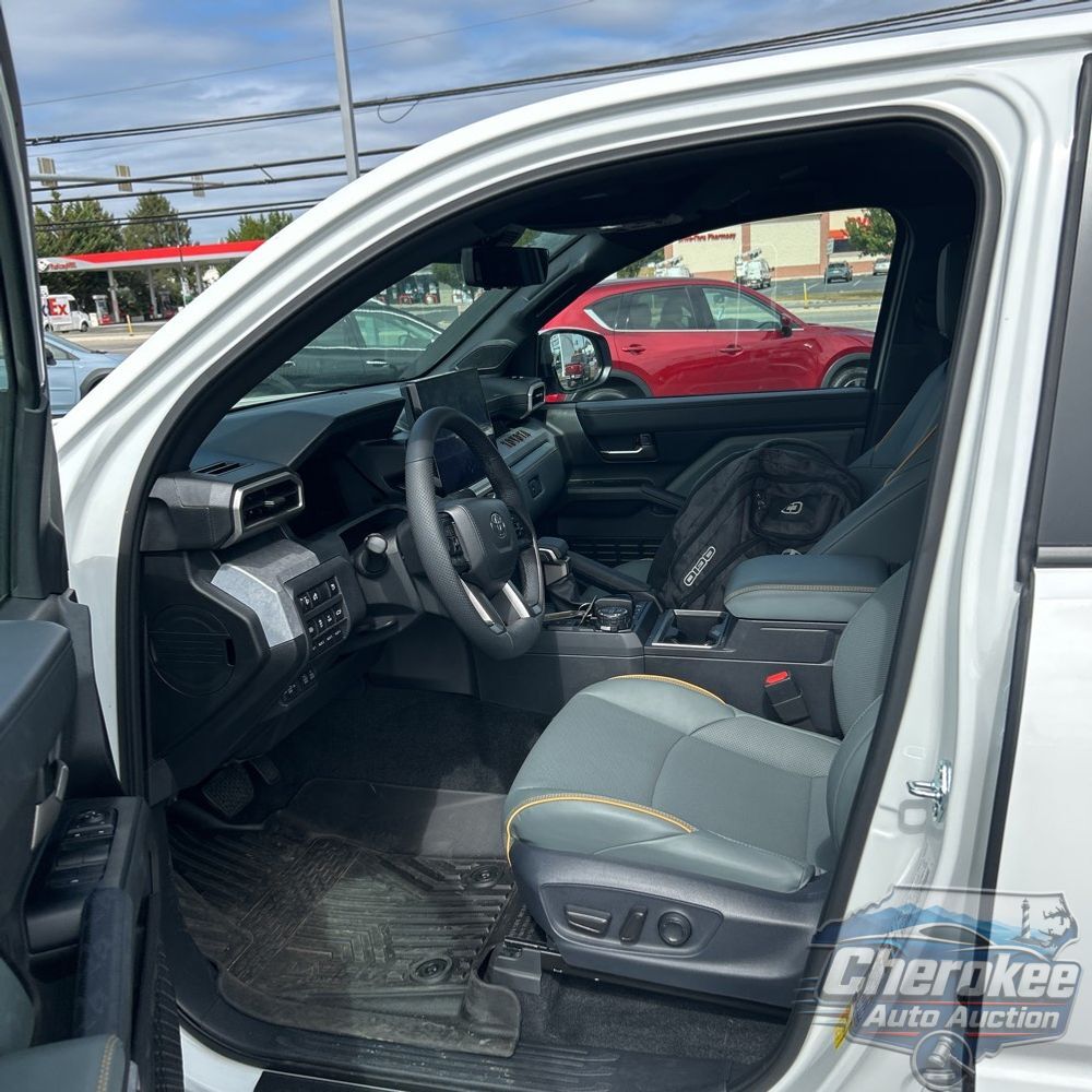 2025 Toyota Tacoma Trailhunter HV